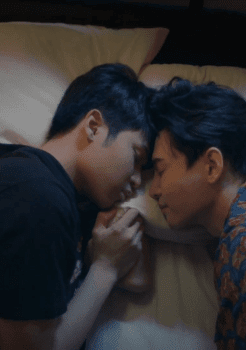 Tôi Và Ma Ở Trong Phòng Tôi Và Ma Ở Trong Phòng