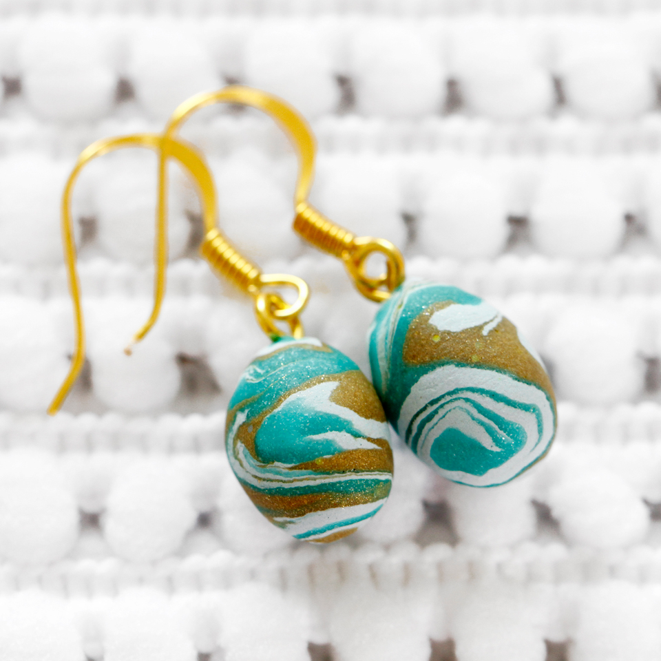 creativity-unmasked-diy-polymer-clay-marbled-clay-earrings