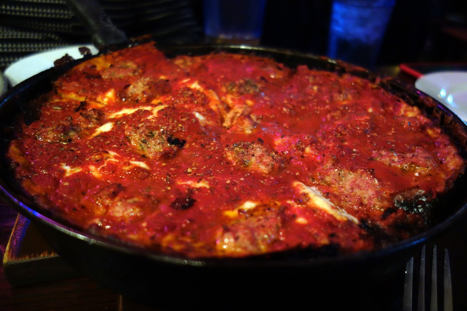 Pizza Quixote: Review: Pequod&#039;s Pizza, Chicago IL
