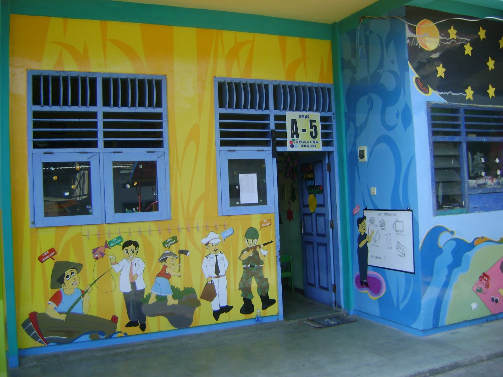 WALL PAINTING DESIGN FOR KIDS