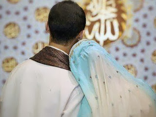 Suami istri (foto muslimahzone.com)
