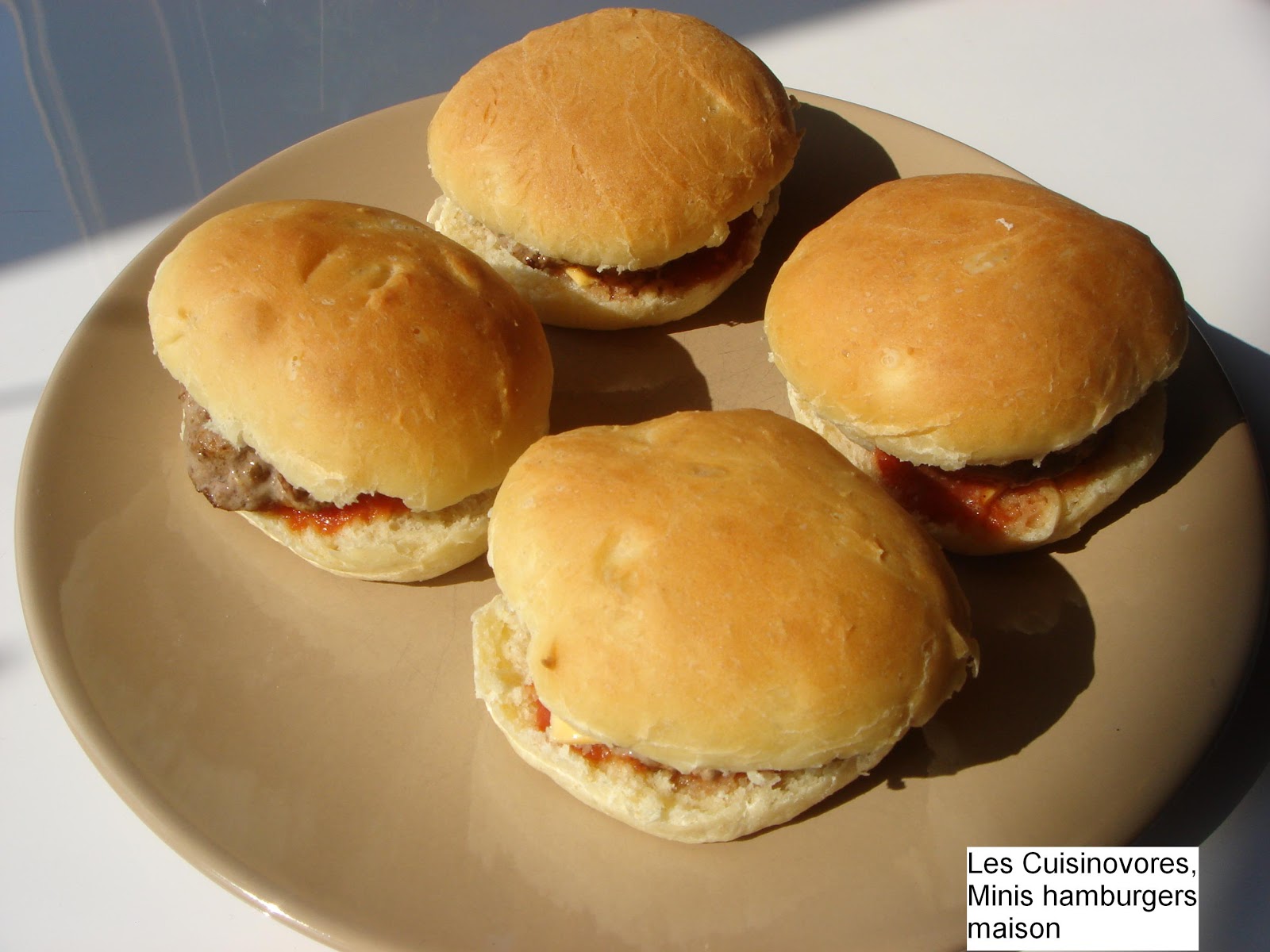 Les Cuisinovores Minis hamburgers maison