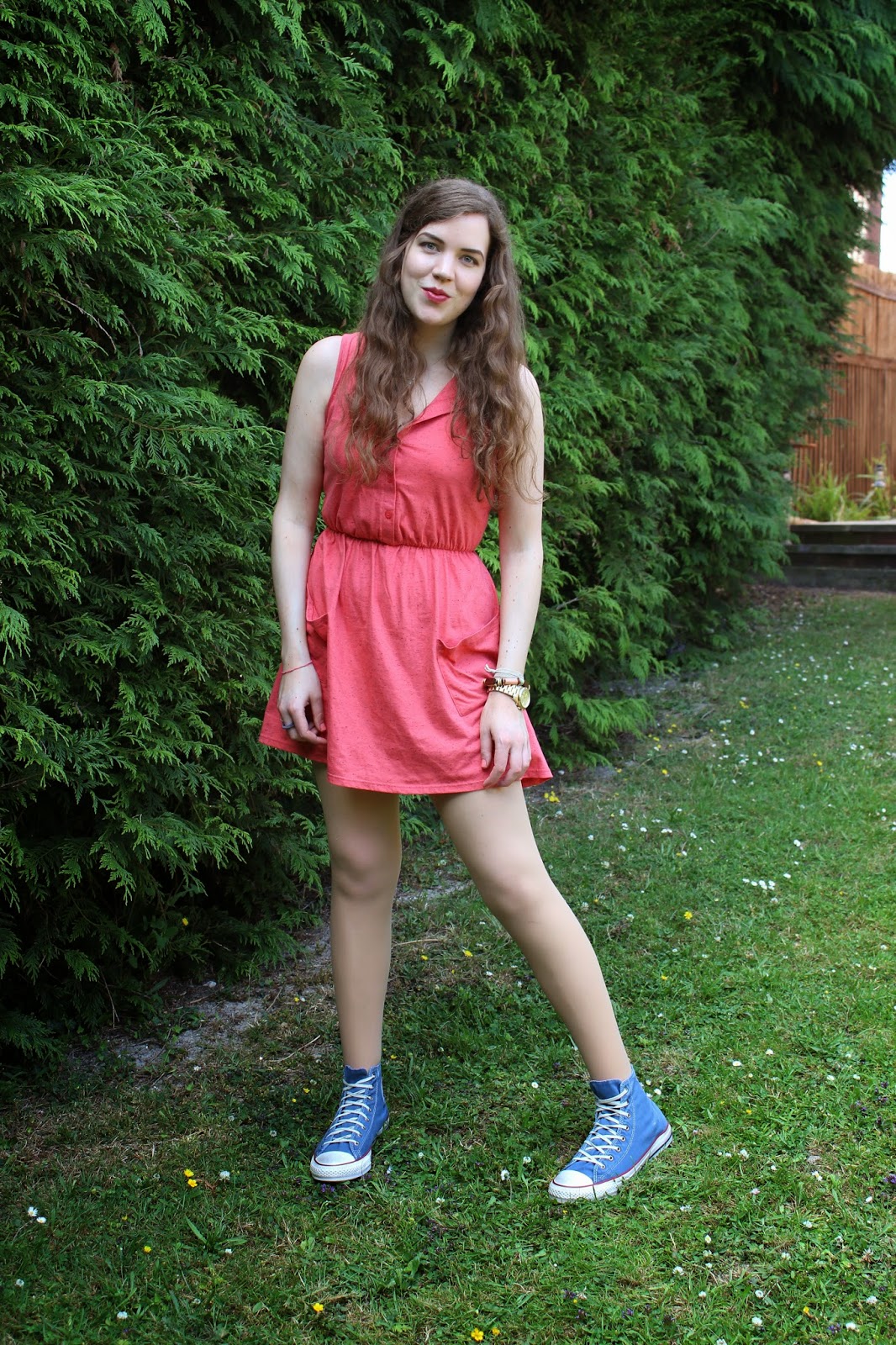 converse and dress