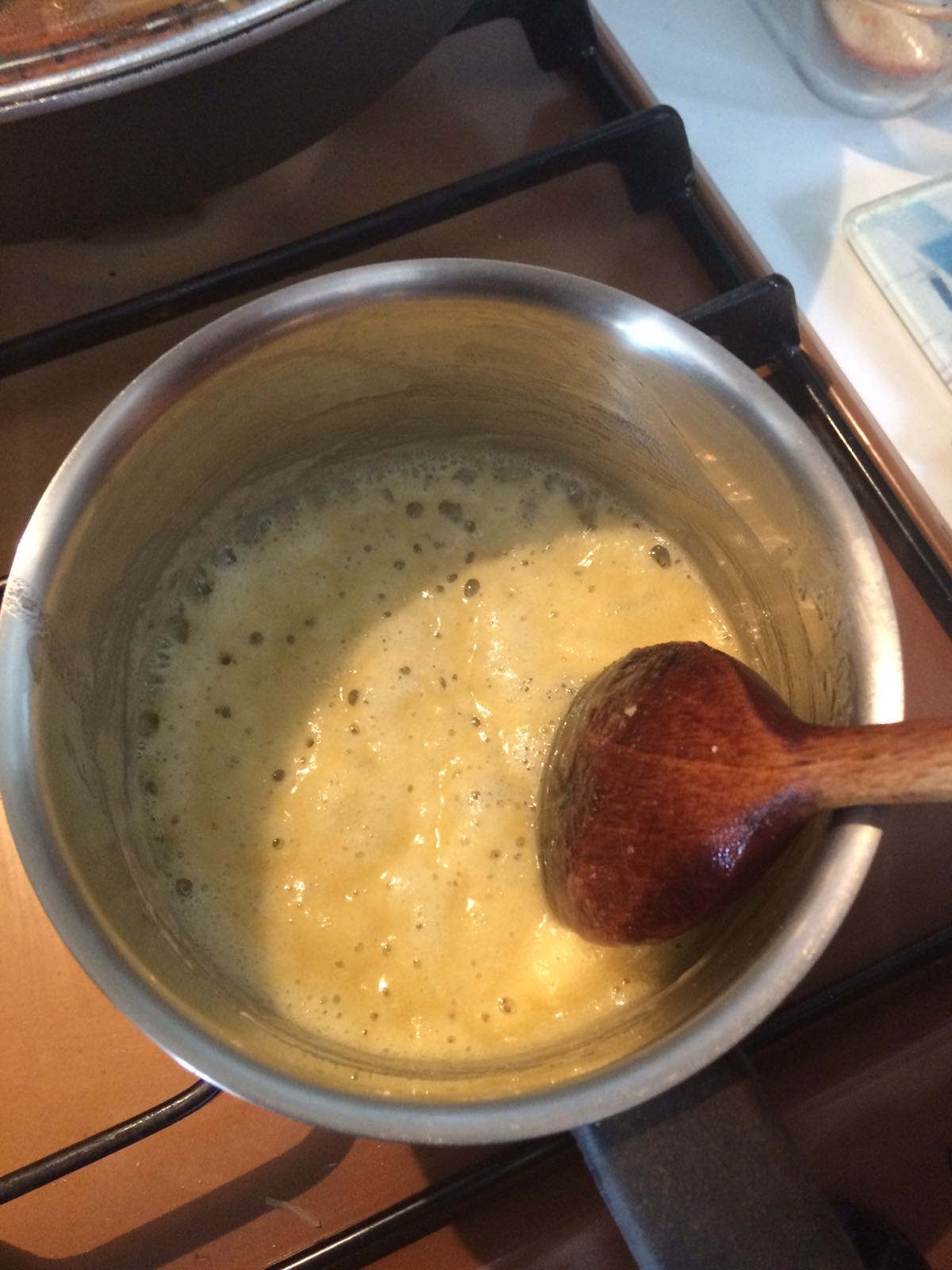 Un Roux En Cuisine Cuisine France