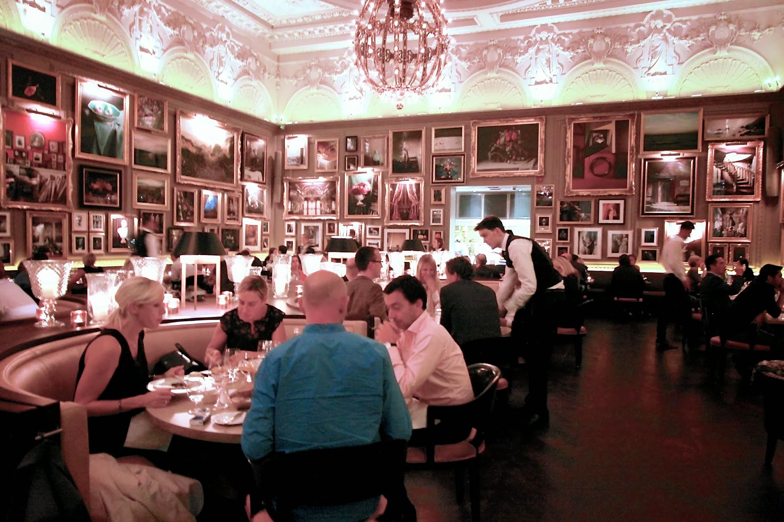 Berners Tavern Το ωραιότερο νέο ρεστοράν στο Λονδίνο που μοιάζει με
