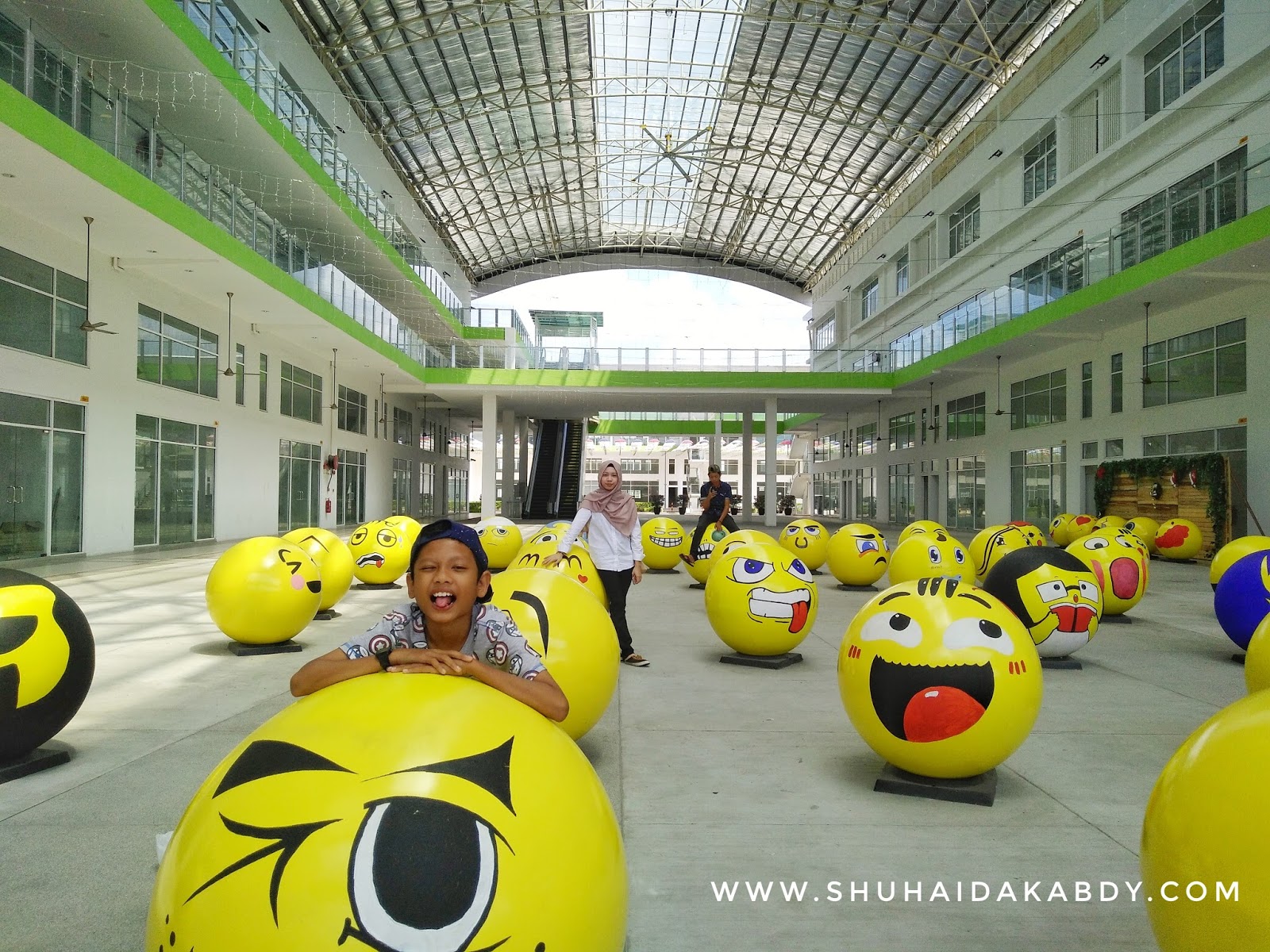 Bergambar di Anggun City Rawang Bergambar di Anggun City Rawang