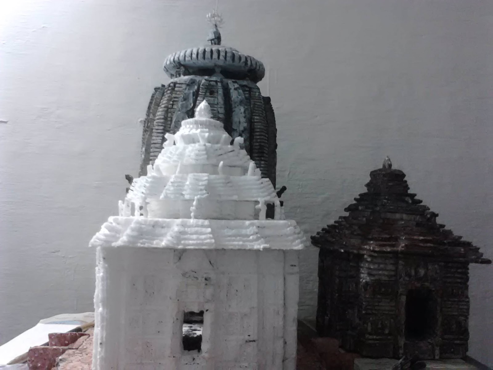 home made models THERMOCOL SUN TEMPLE OF KONARK ODISHA INDIA