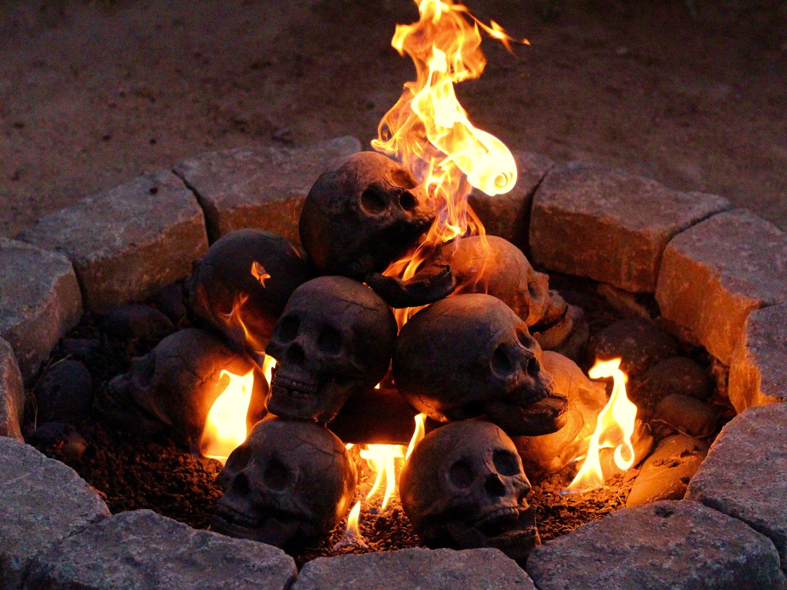 Formation Creation Inc.: Skulls / Skull Sets