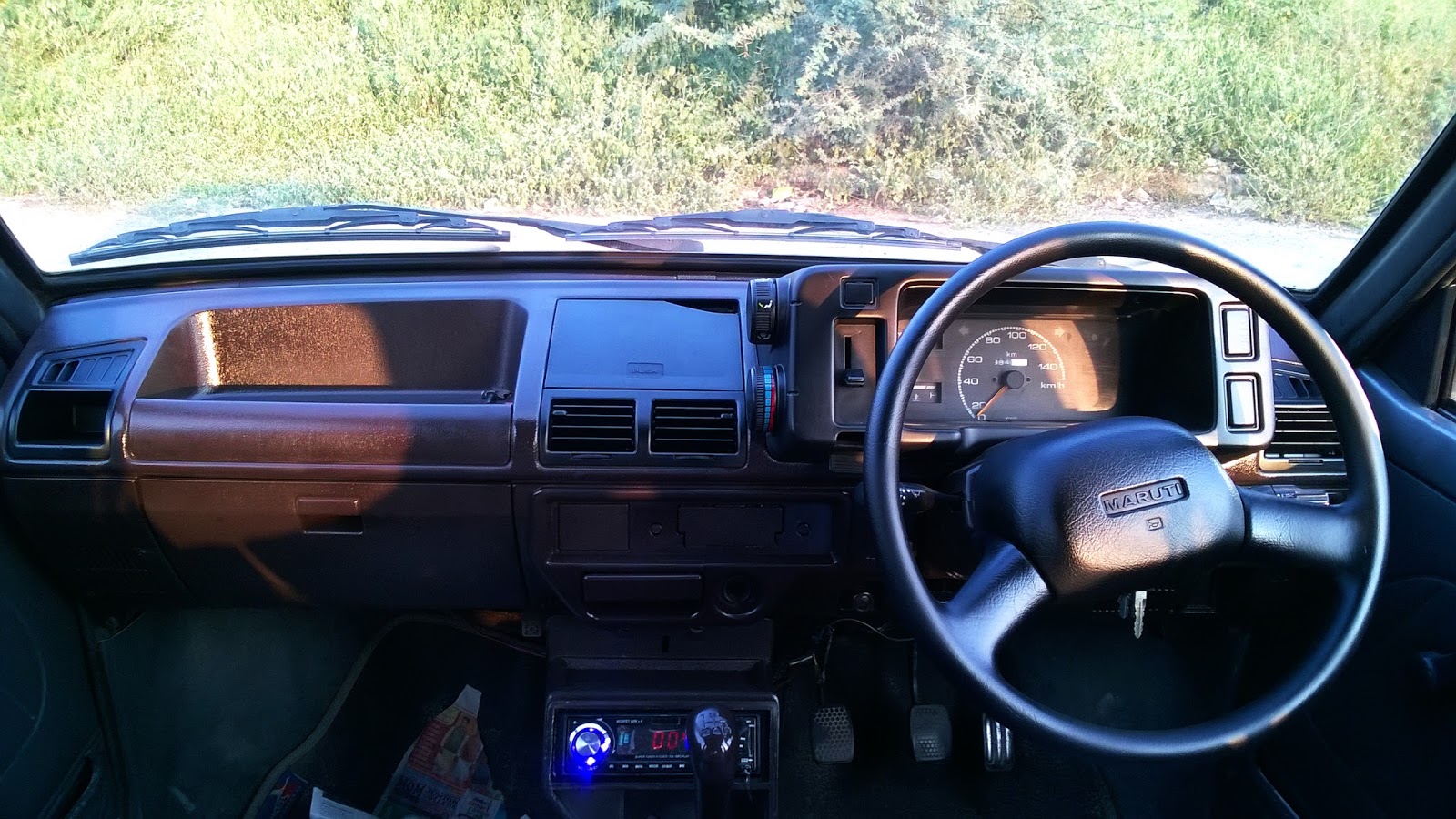 Aziz Siddiqui Maruti 800 DIY renovation