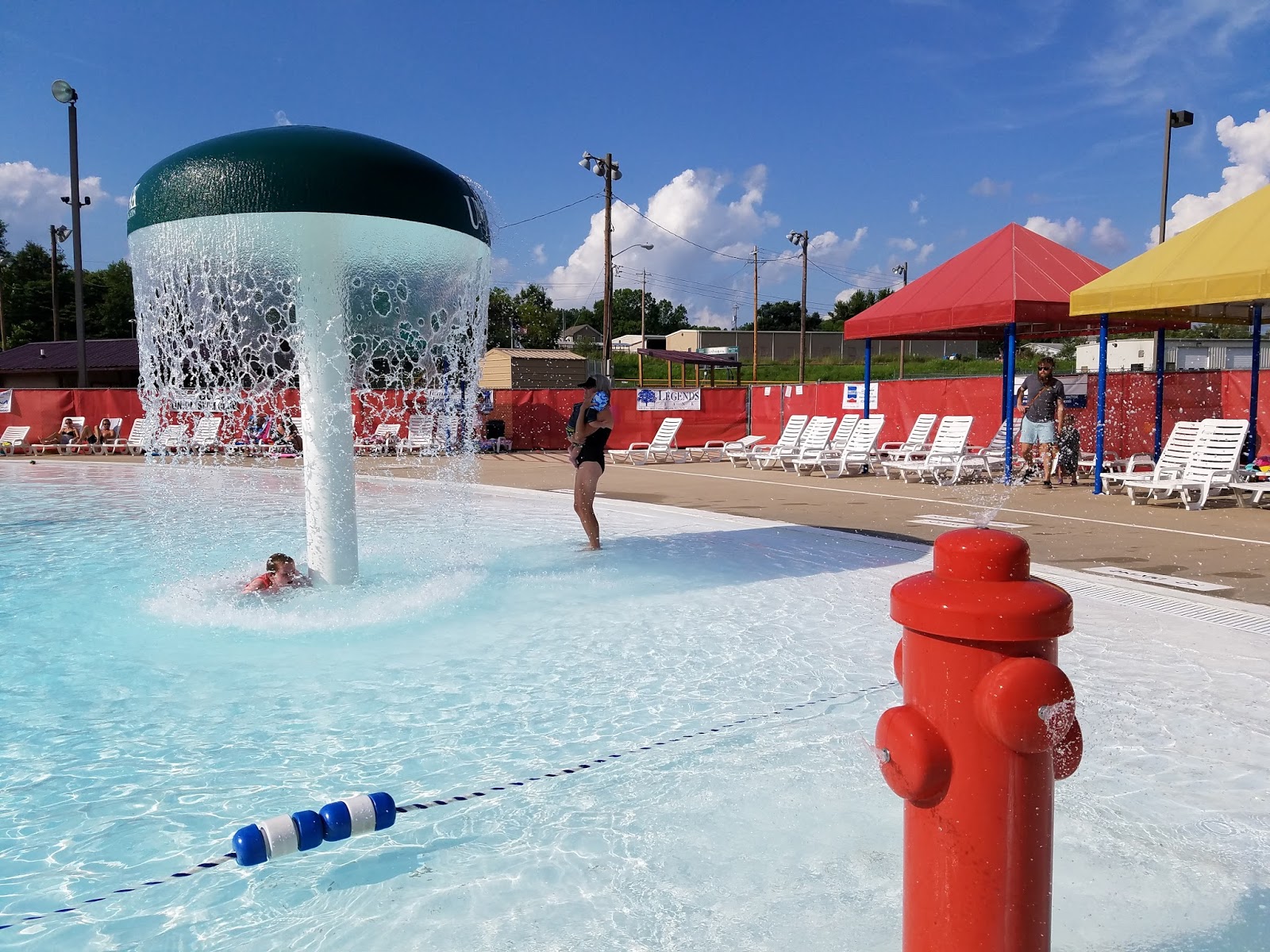 Play St. Louis: Splash and Swimplex Pool, Union
