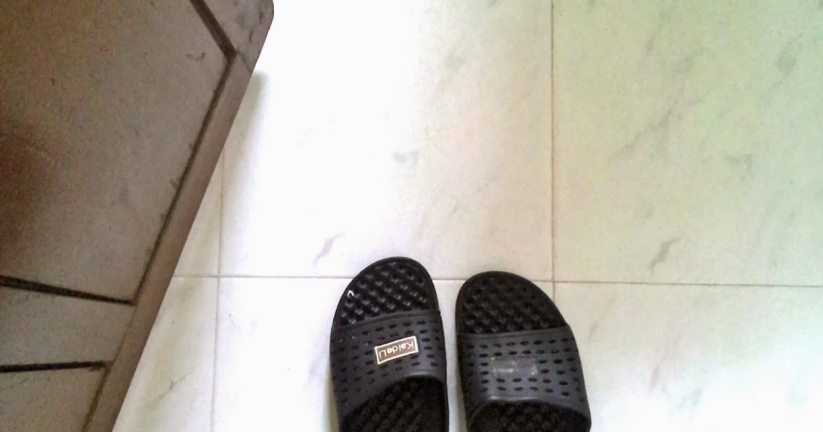 How to take a bucket shower the Nepali way Keeping Things Clean Pt1