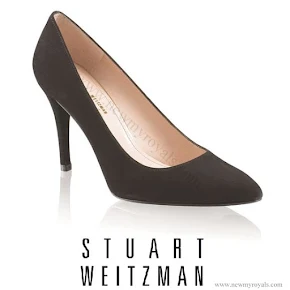 Kate Middleton Stuart Weitzman black suede power pumps.