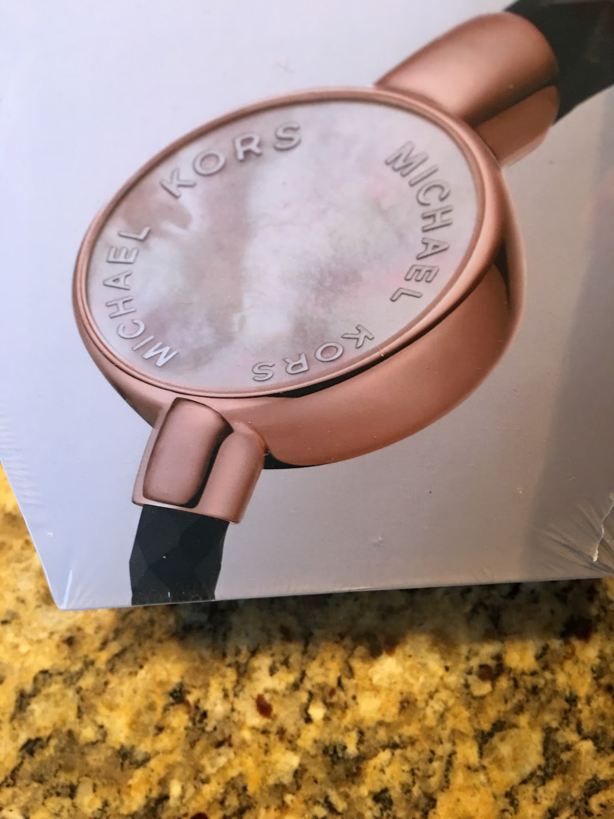 Beautify MICHAEL KORS TRACKER