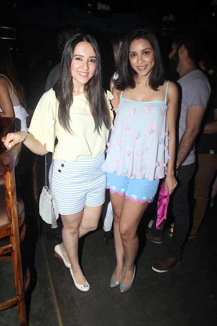 Papa Don T Preach By Shubhika Held A Fashion Preview In Collaboration With Masala Bar Pocket News Alert See what ritika jolly (ritikajolly) has discovered on pinterest, the world's biggest collection of ideas. papa don t preach by shubhika held a