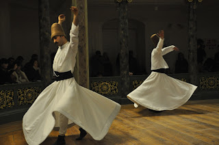 danza sufí, dervixos, derviches, monestir mevlevi, monasterio mevlevi, Estambul