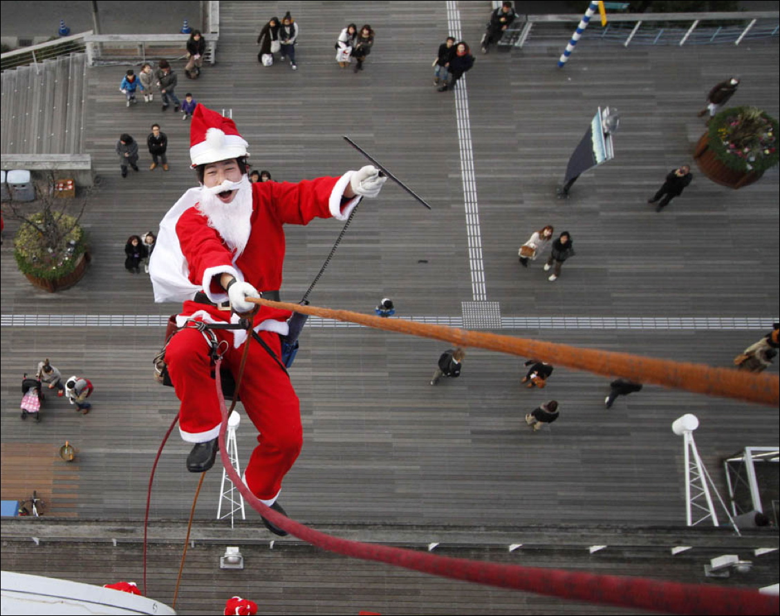 RobinsonSolutions Professional Window Cleaning Merry Christmas Window