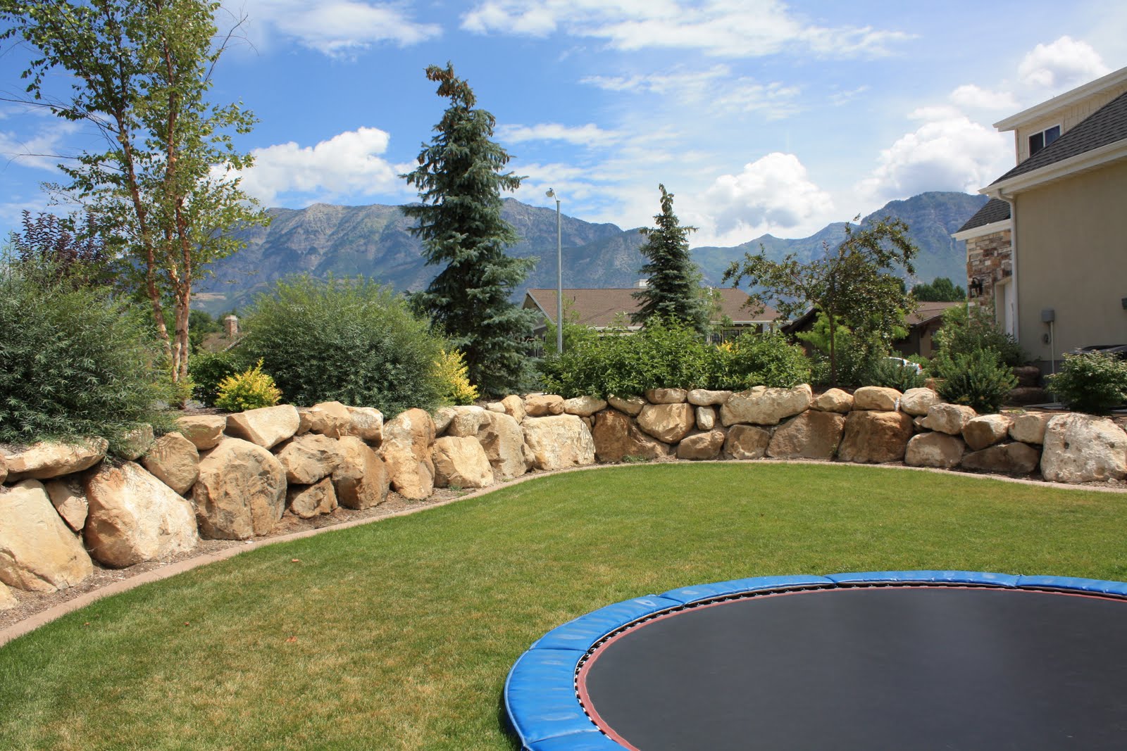 Landscaping Utah, Wasatch, Summit, & Salt Lake Counties Kuhni