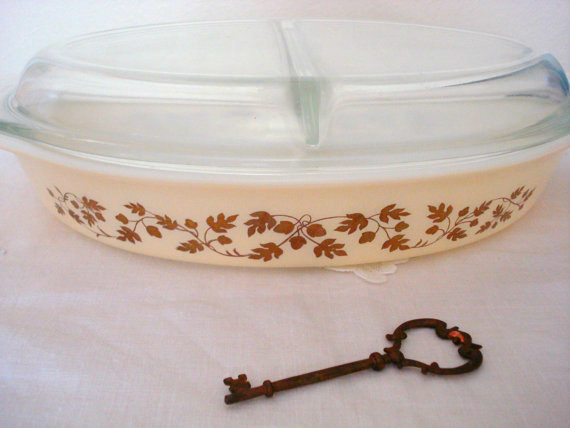 Vintage Pyrex Golden Acorn casserole