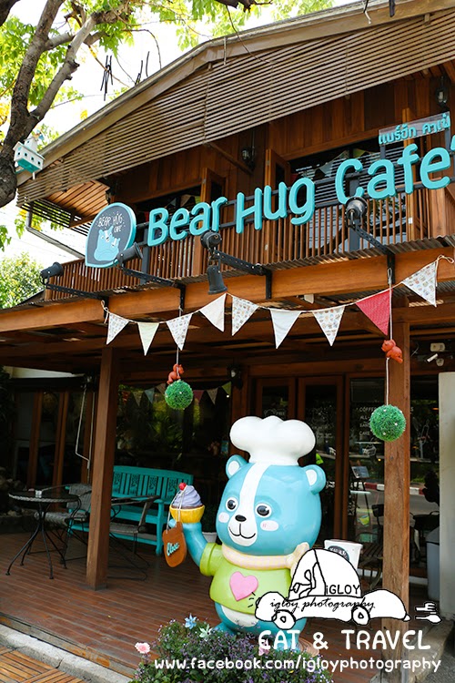 Bear Hug Cafe