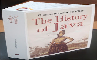 History of java adalah sebuah buku hasil karya raffles yang berisi tentang