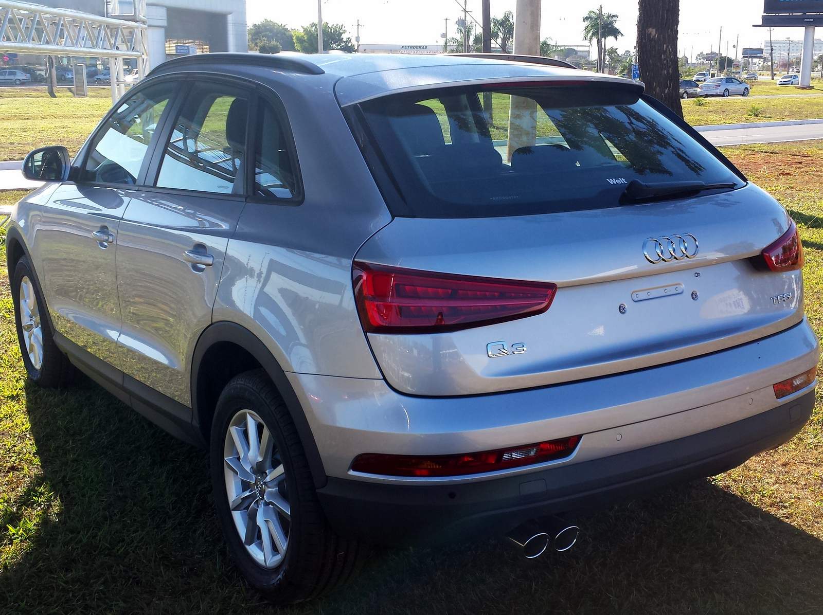 Novo Audi Q3 1 4 2016 V 237 Deo Fotos Desempenho Consumo