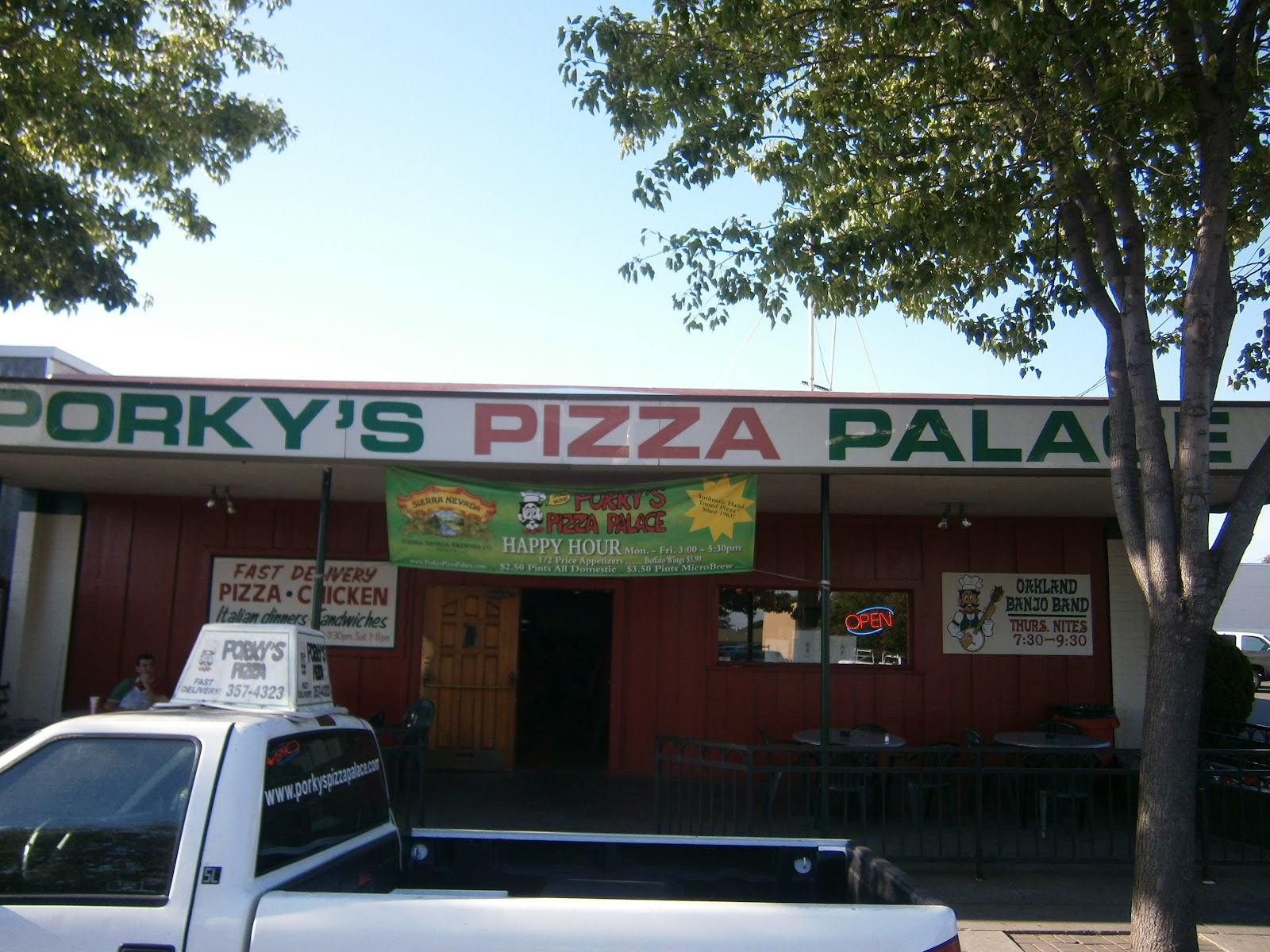 Adventures in Weseland Porky's Pizza Palacethe best pizza