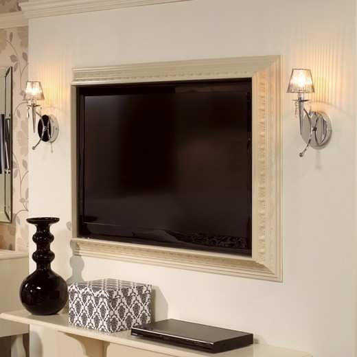 alys guide to design Way Cool Design Crown Moulding & A Flat Screen