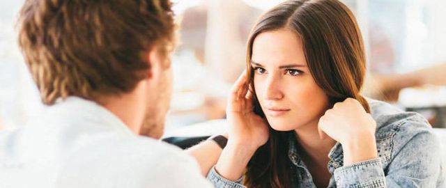 Háblale de una chica que ella no conozca Háblale de una chica que ella no conozca