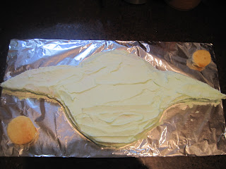 Yoda head with green icing