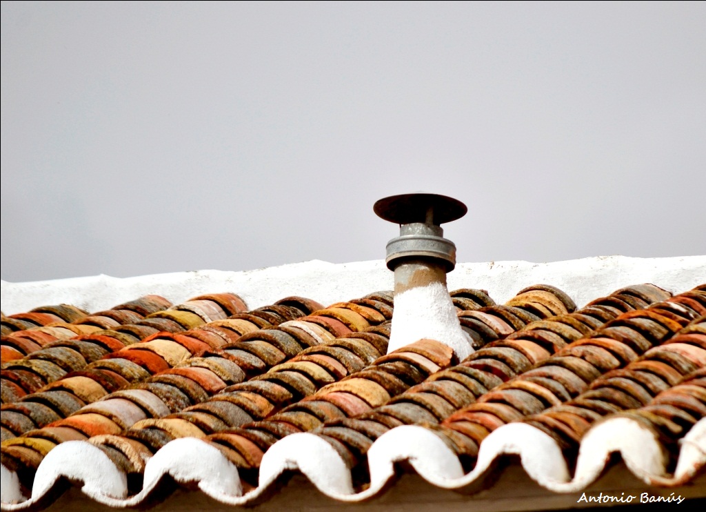 APRENDIENDO CON LA VISTA: ENTRE TEJAS Y CHIMENEAS, LA CAL