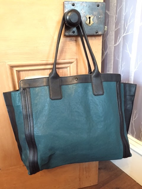 chloe alison tote