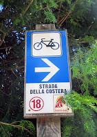 Segnaletica percorso cicloturistico Strada della Costera Segnaletica percorso cicloturistico Strada della Costera