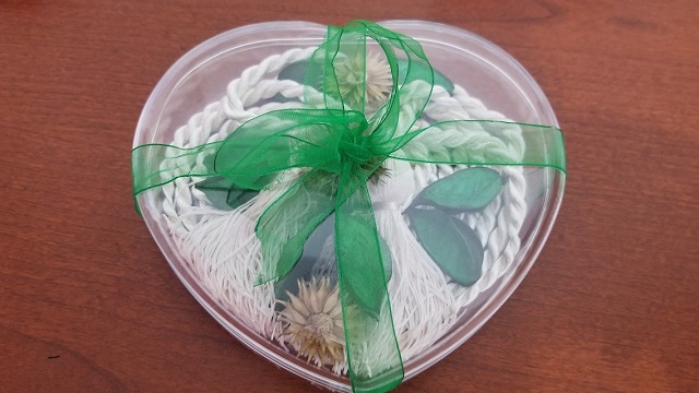 acrylic box with cord petals and ribbon