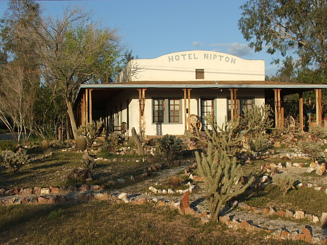 TrainWatchersJournal: The Hotel Nipton