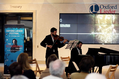 Jonathan Stone and Sholto Kynoch at the Weston Library, Oxford Lieder - Photo Tom Herring