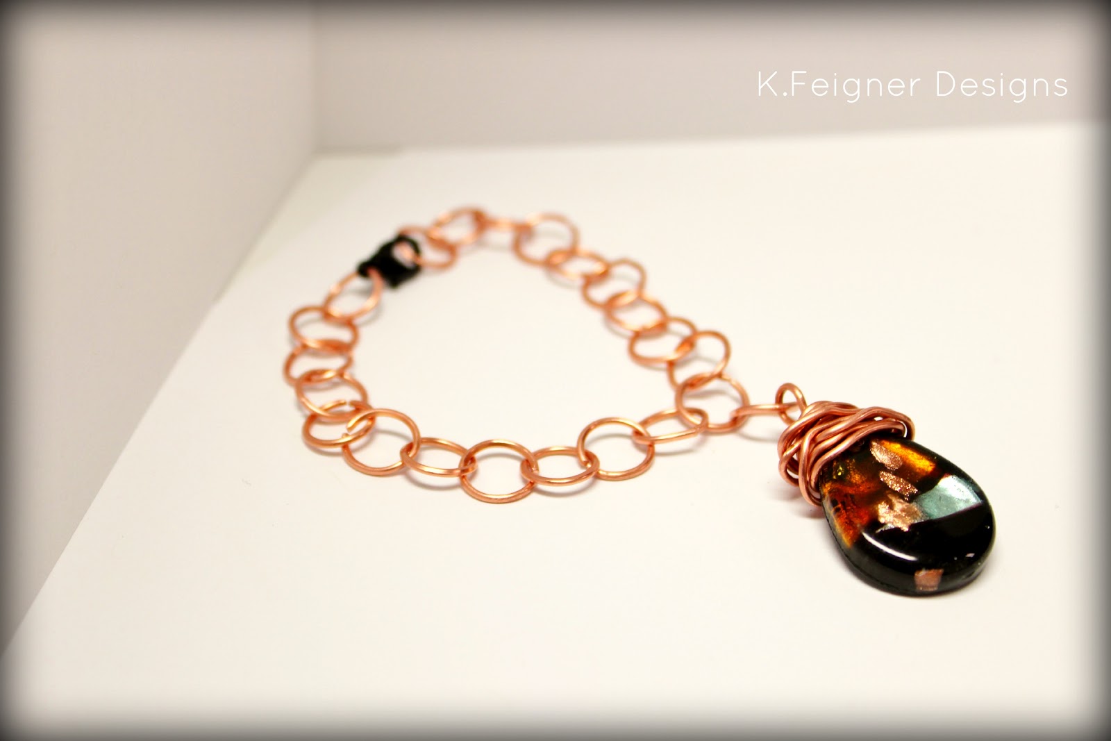 The Crafty Housewife Jump Ring Chain Bracelet