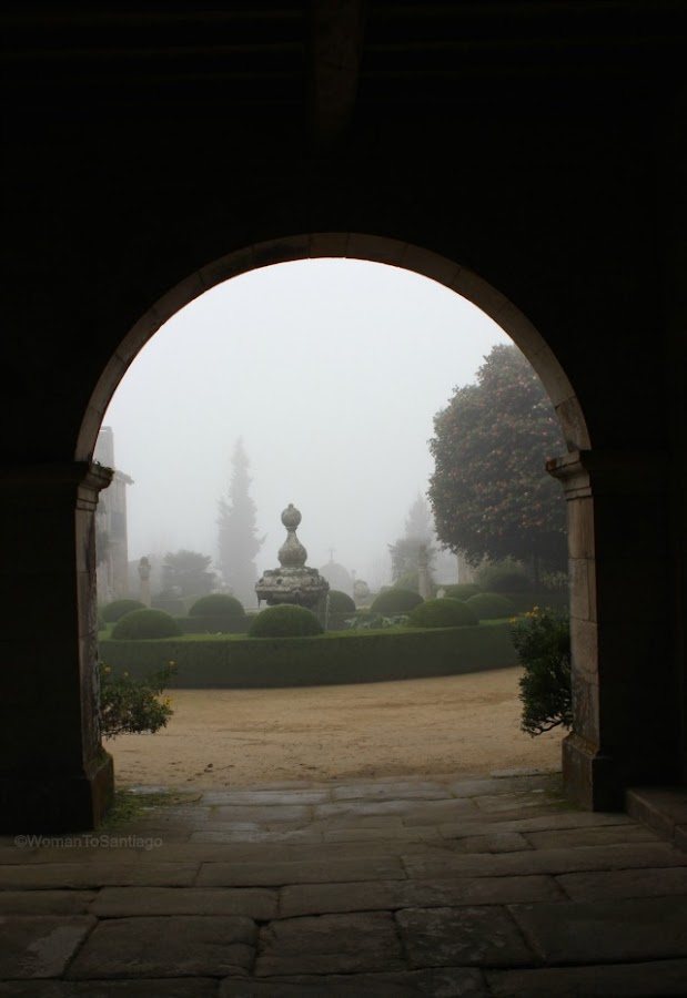foto de entrada a los jardines