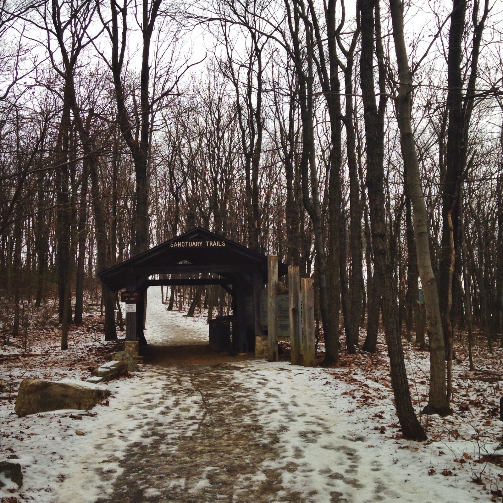 Hiking Pennsylvania Winter At Hawk Mountain Sanctuary