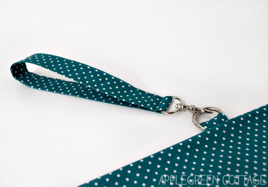 How To Add A Wristlet Strap To Any Bag, Pouch Or Wallet AppleGreen