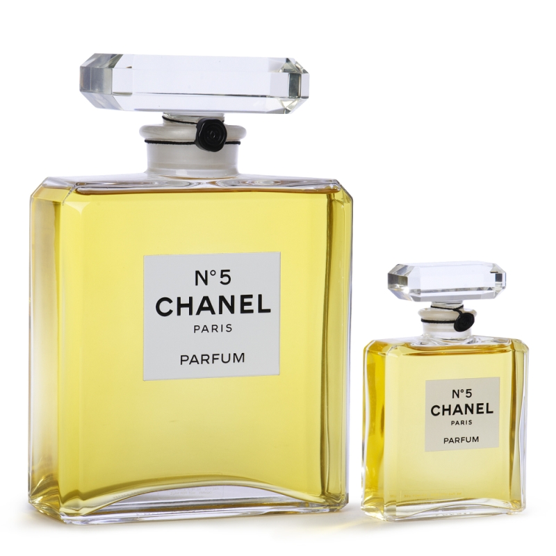 Zuma World Perfume that smells like a woman! Chanel No.5