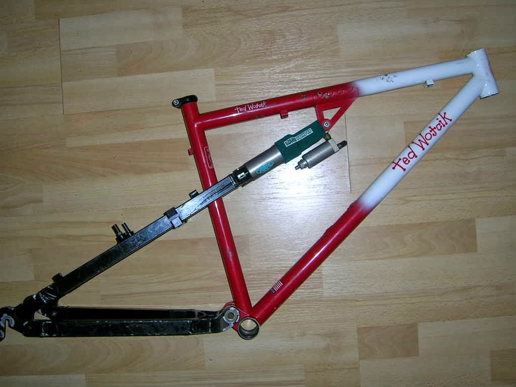 Bicycle picture blog Ted Wotjaik full suspension frameset