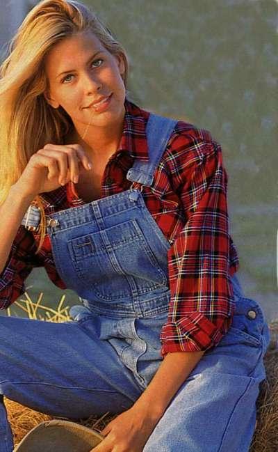 Girls Wearing Denim Overalls: Photoshoots