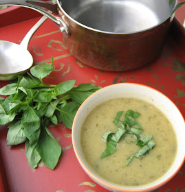 Courgette soup recipe, Italian Soup recipe, vegetarian recipe, zucchini, basil, parmesan
