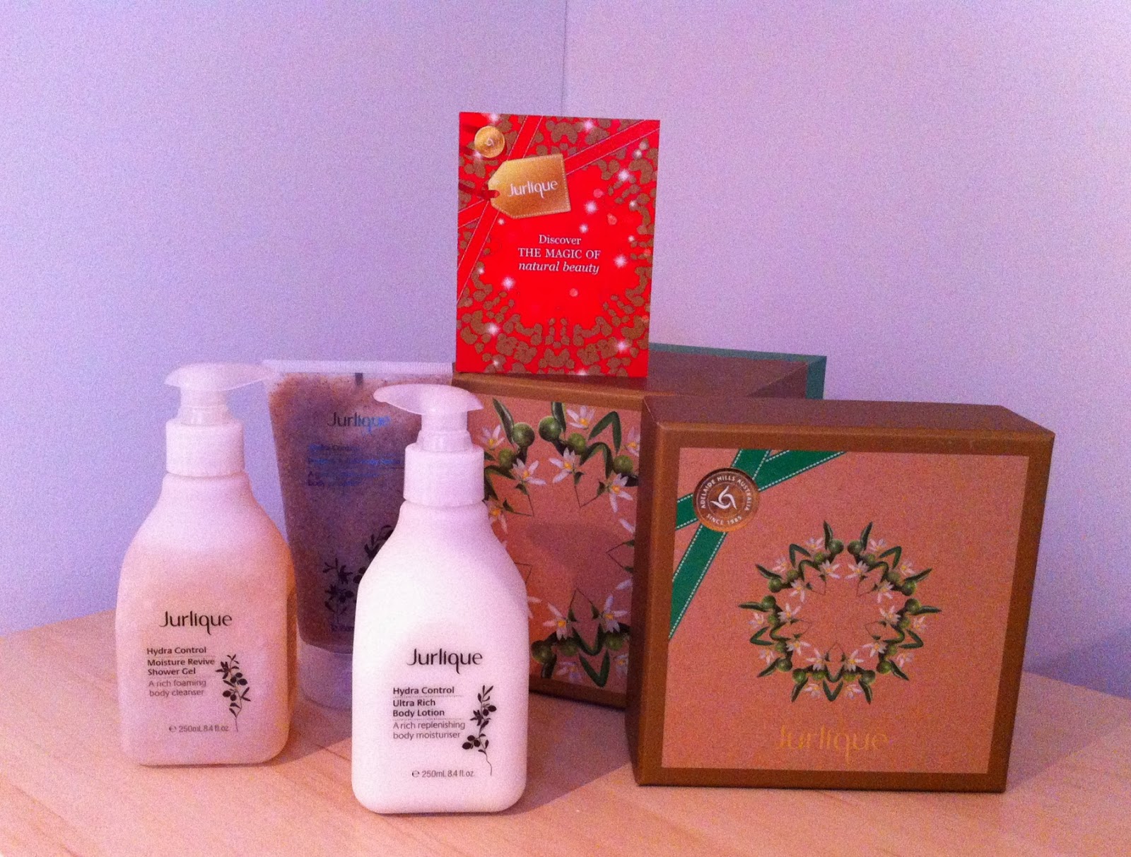 Christmas Countdown Jurlique Hydra Control Body Essentials Gift Set