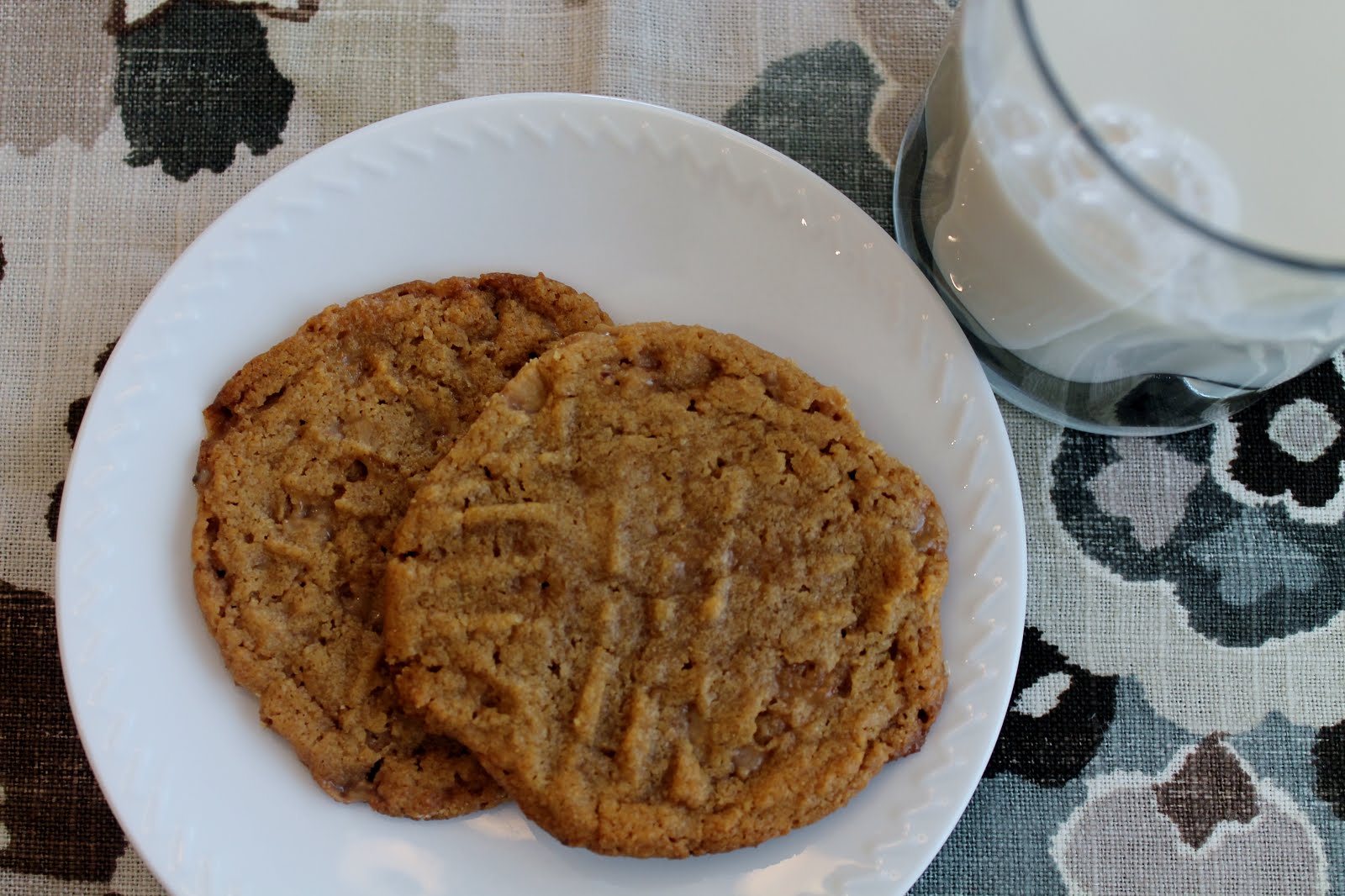 Key Ingredients Flourless Peanut Butter Toffee Cookies