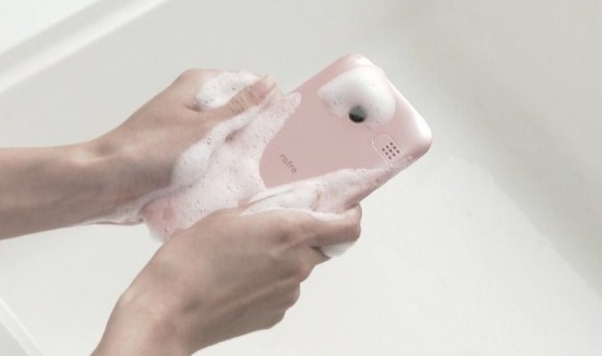 Smartphone Unik Jarang DIketahui - Kyocera Rafre Smartphone Unik Jarang DIketahui - Kyocera Rafre
