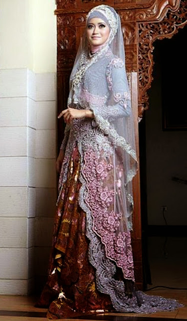 Model Desain Gaun Pengantin Islami Tradisional