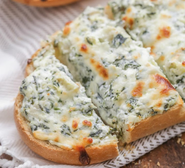 Spinach Artichoke French Bread #appetizer #vegan