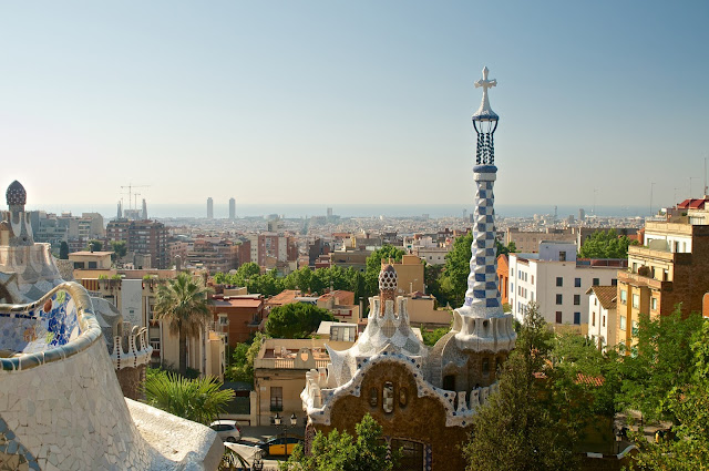 Park Guell, Barcelona, Spanyol, Eropa, Travelling, Wisata, Antoni Gaudi, The Greek atau Theatre Plaça de la Natura (Nature Square)