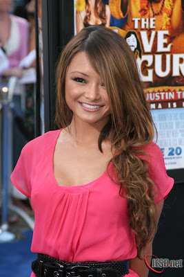 Tila Tequila Sweet Smile in Pink Shirt